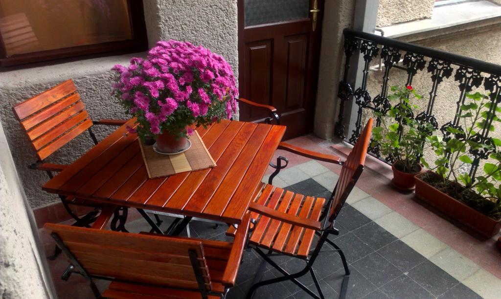 Apartament Piata Sfatului Braşov Eksteriør bilde