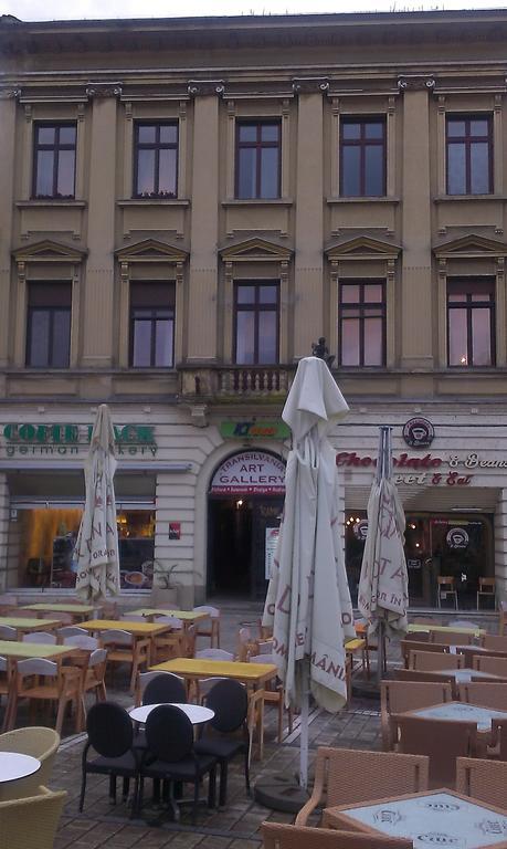 Apartament Piata Sfatului Braşov Eksteriør bilde