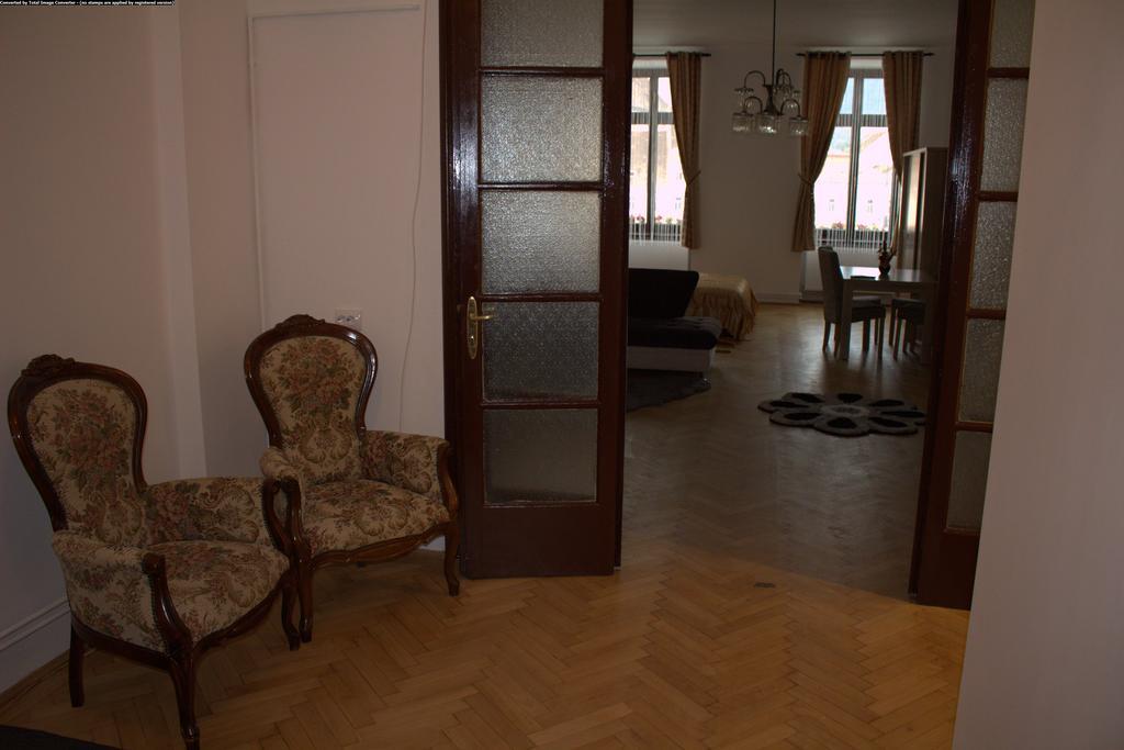Apartament Piata Sfatului Braşov Eksteriør bilde