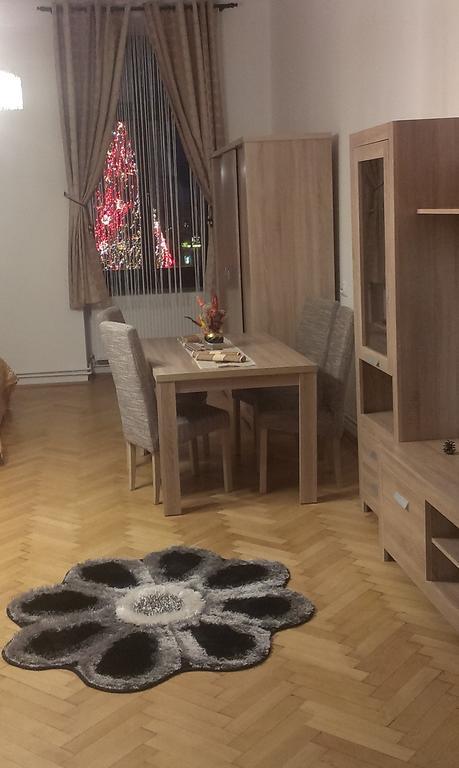 Apartament Piata Sfatului Braşov Eksteriør bilde
